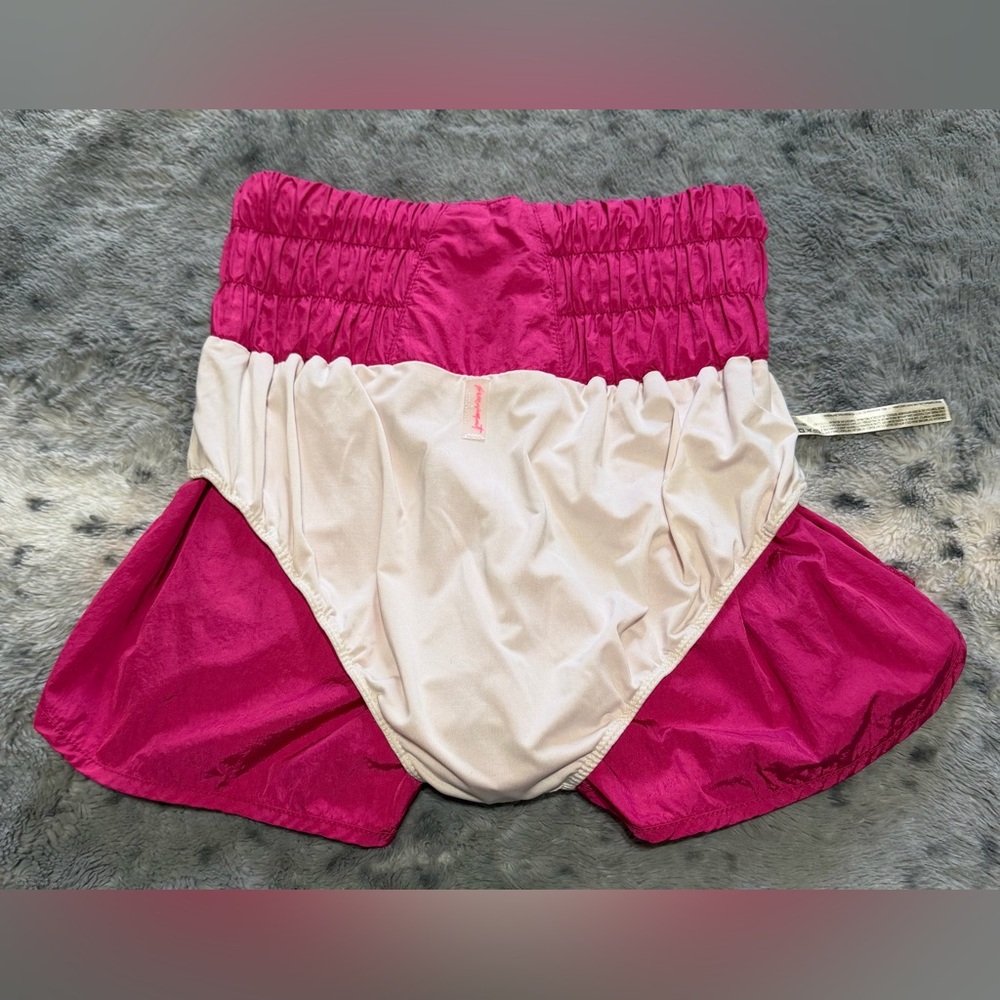 FP Movement by Free People Small High Waist Magenta Shorts Perfect Condition 😍 - Picture 9 of 11